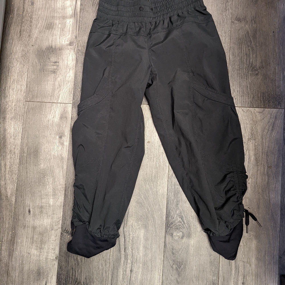 Lululemon Capris